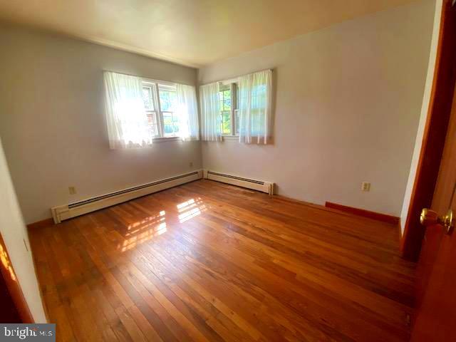 1070 Main St Property Photo 21