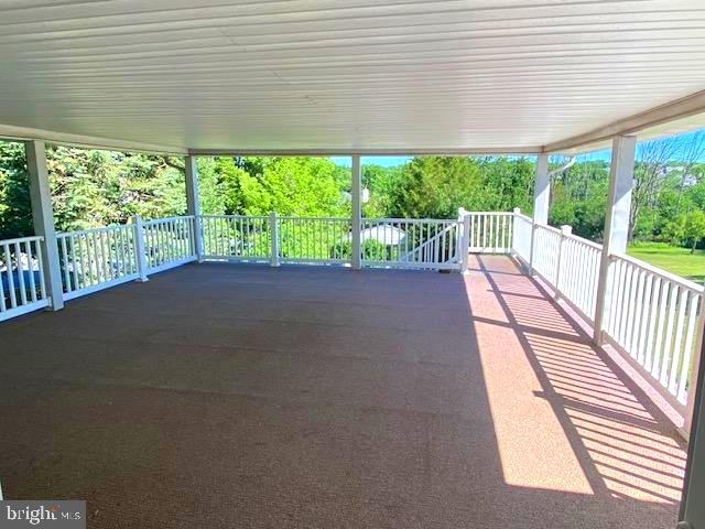 1070 Main St Property Photo 26