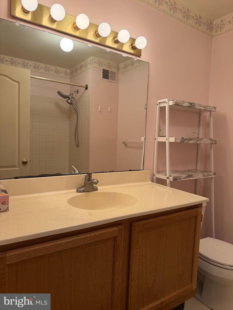 373 Carmen Dr # Property Photo 16