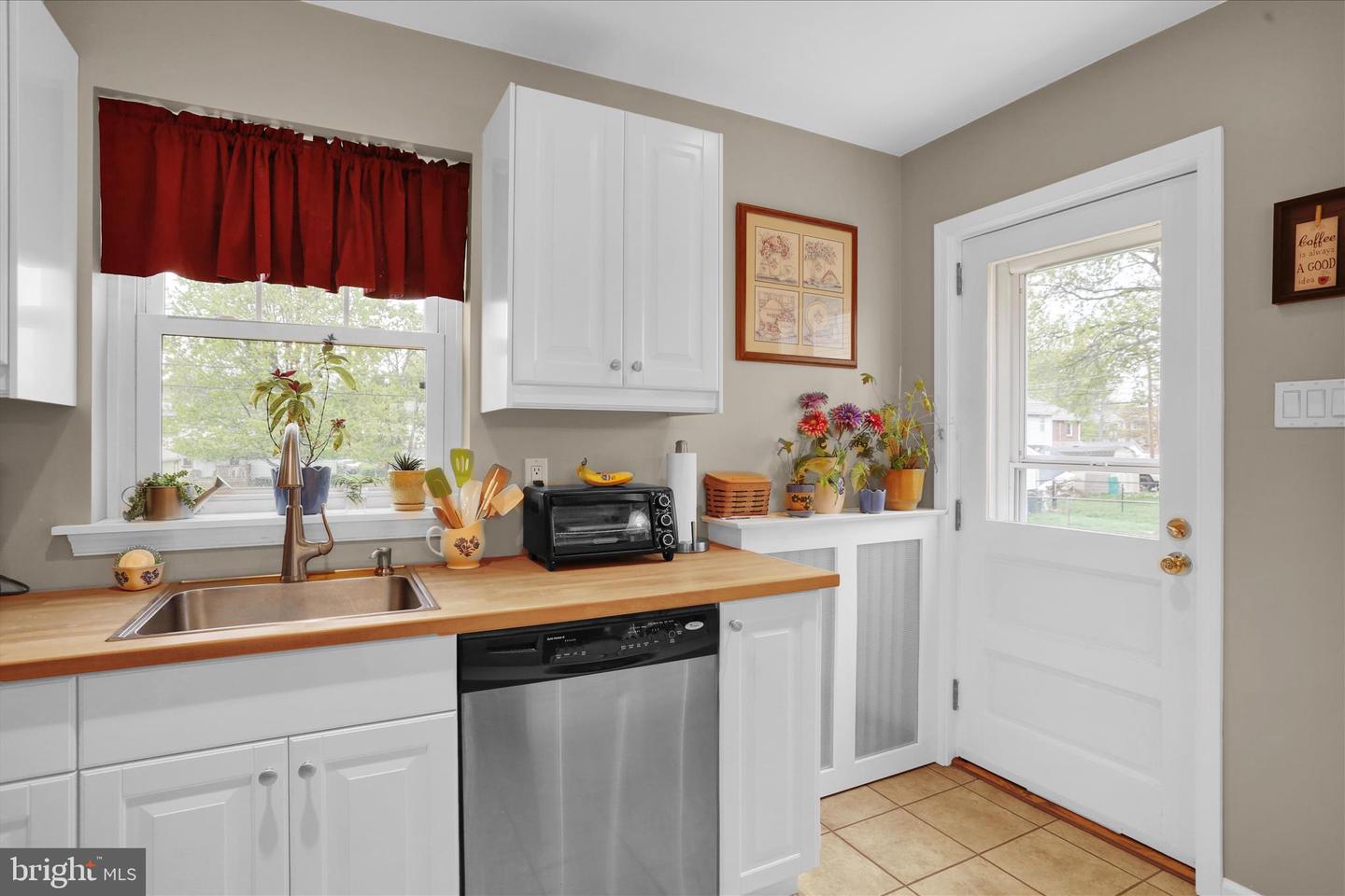 1331 South St Property Photo 11