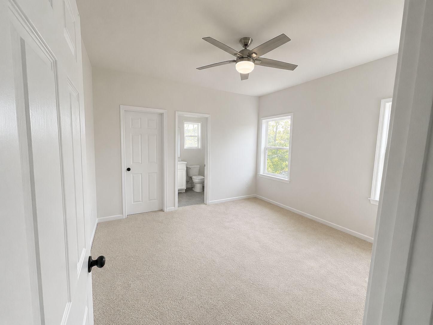 30 Andrea Ln Property Photo 9