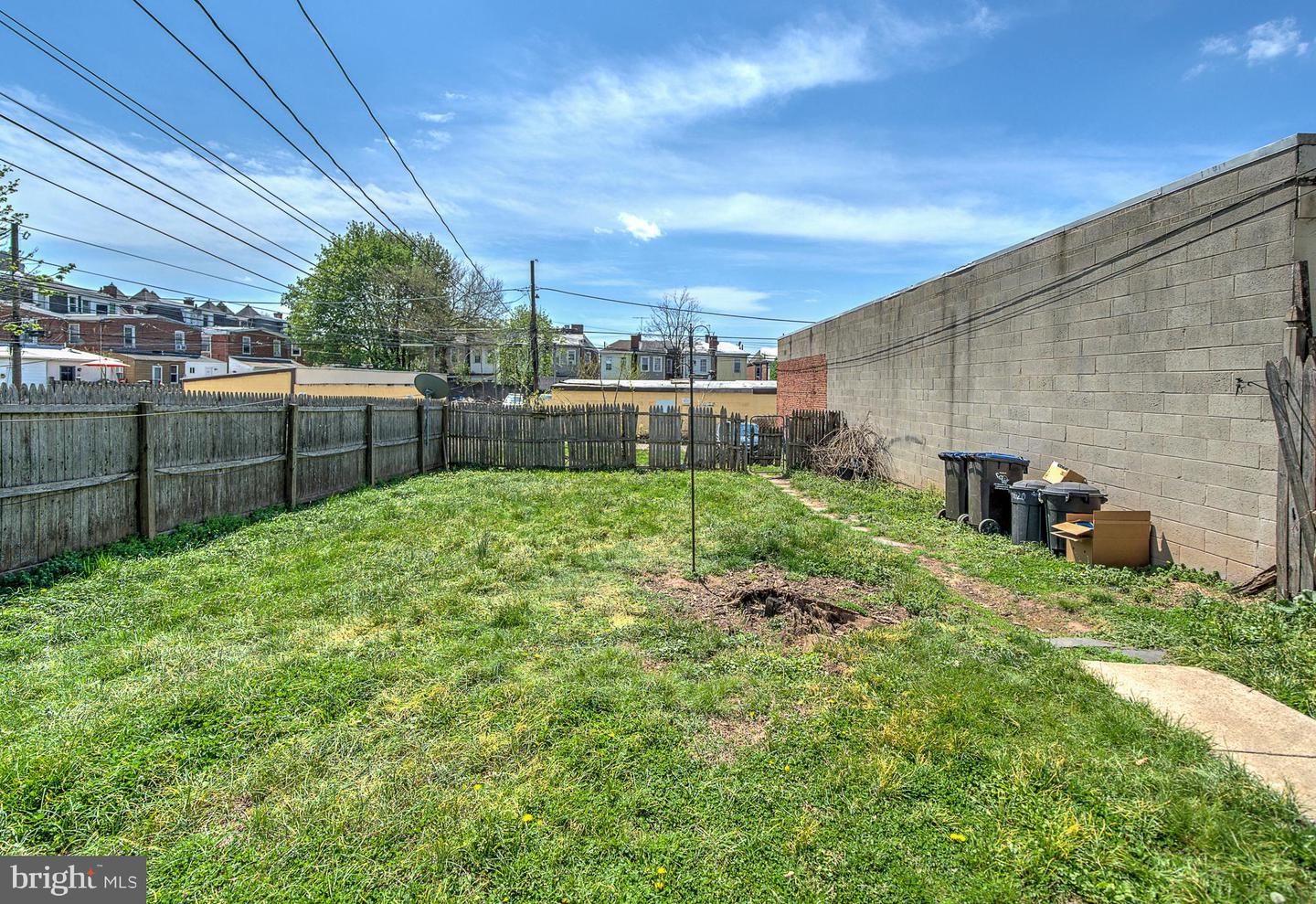 1020 W Main St Property Photo 28