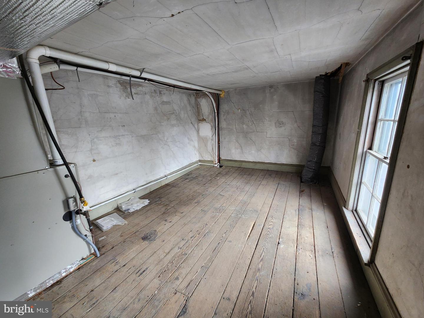 129 Shearer St #2 Property Photo 13