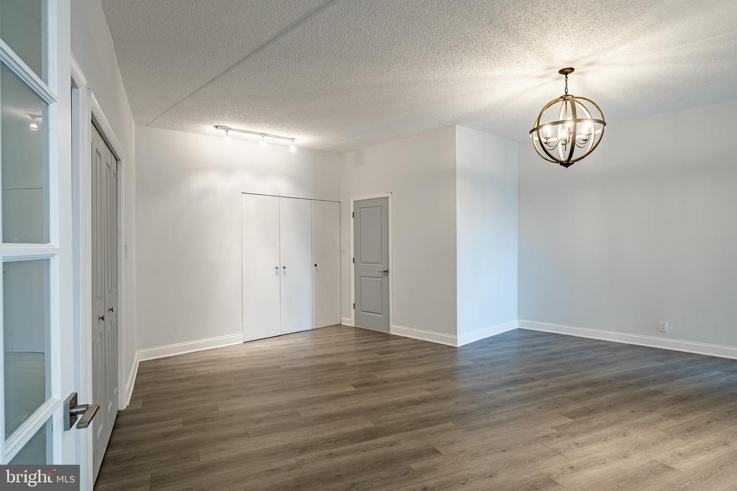 21510 Valley Forge Cir #1510 Property Photo 16