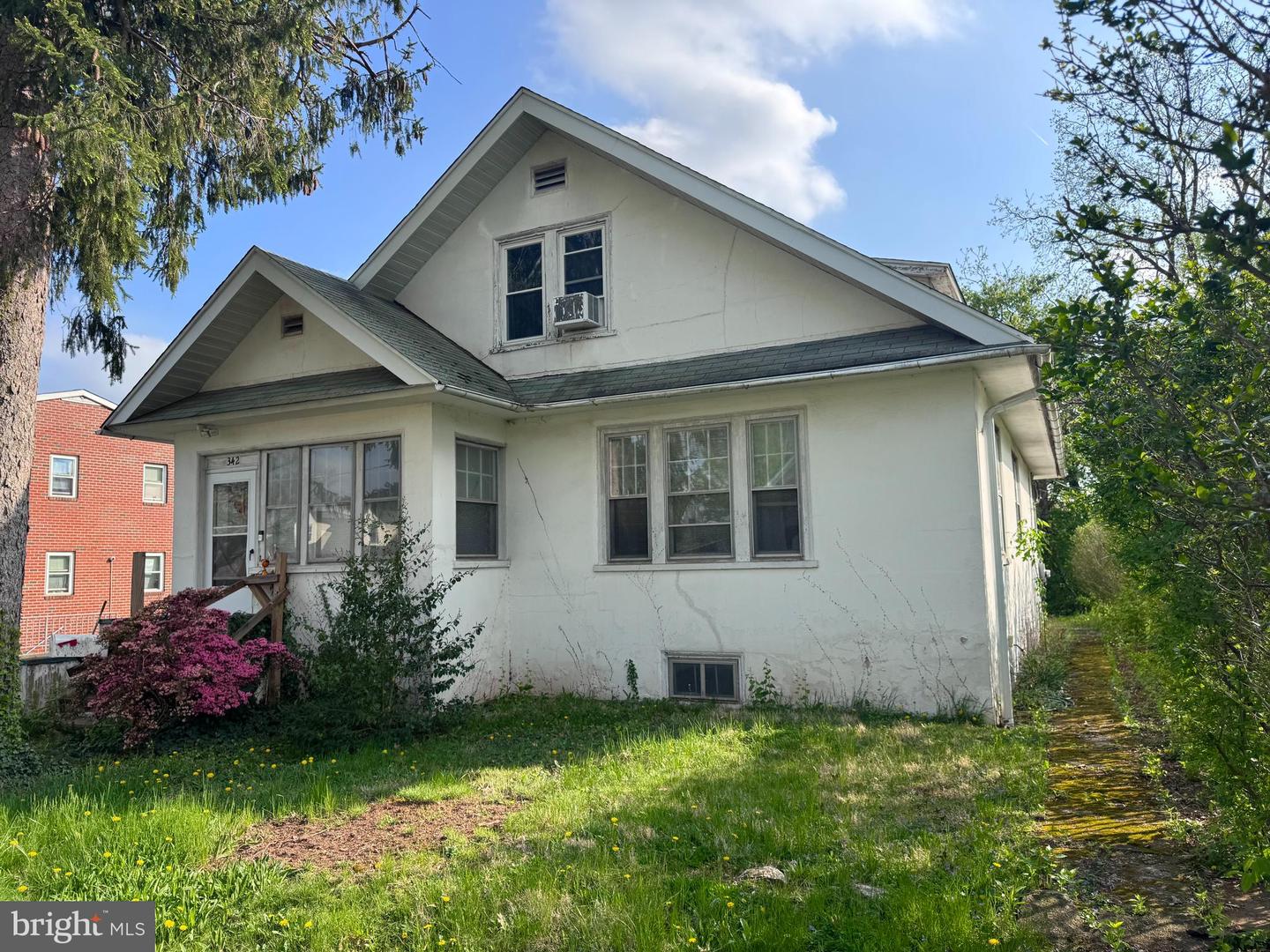 342 Perkiomen Ave Property Photo 1