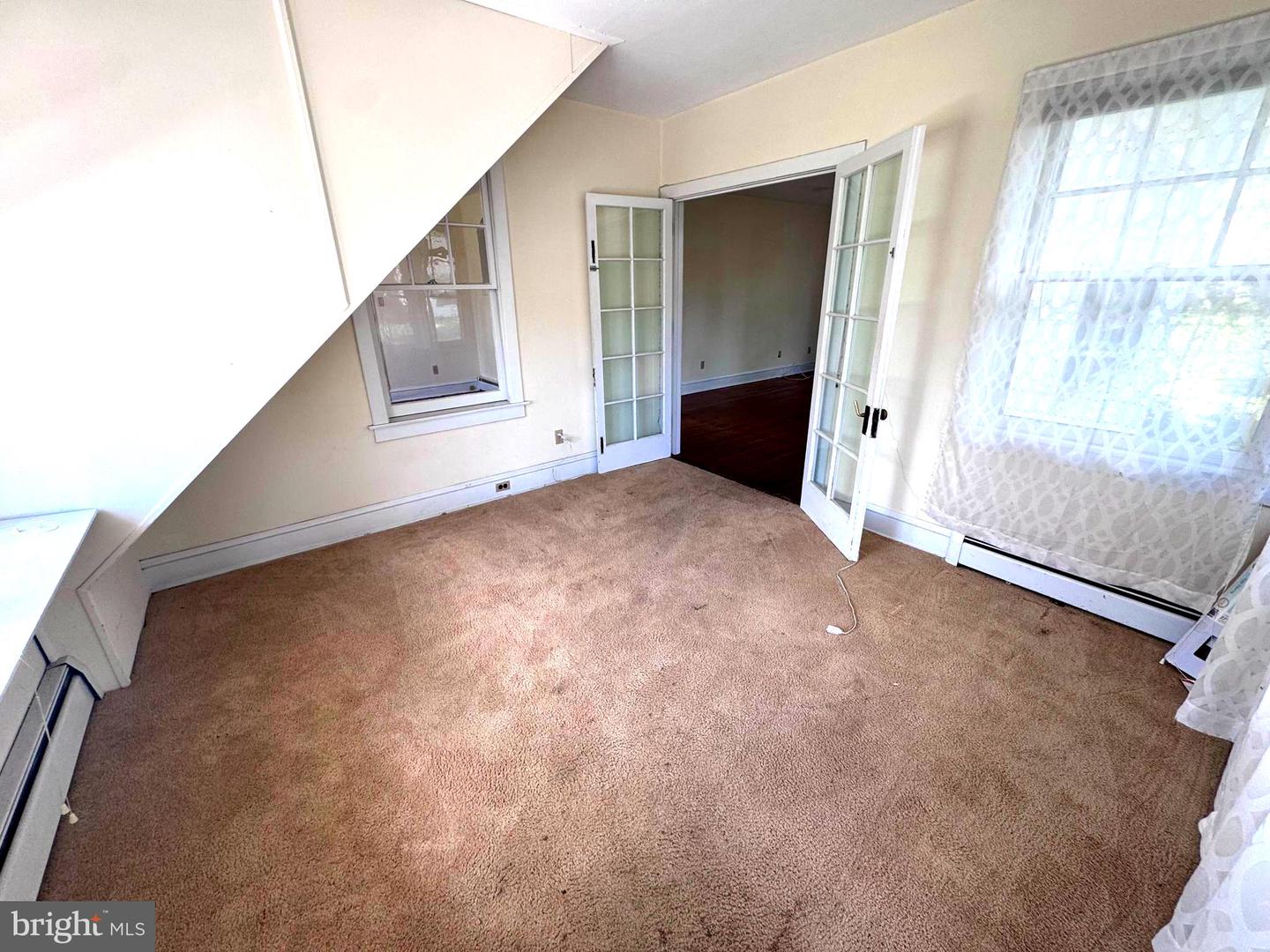 342 Perkiomen Ave Property Photo 5