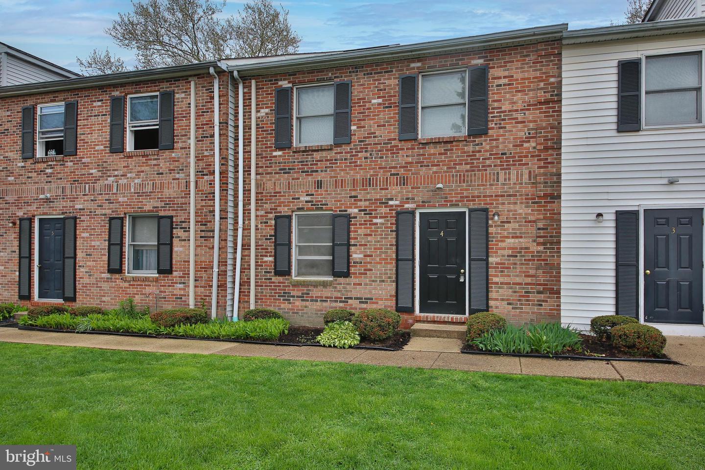 204 N Valley Forge Rd #4-a Property Photo 1