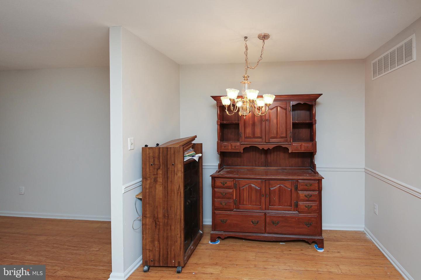 204 N Valley Forge Rd #4-a Property Photo 6