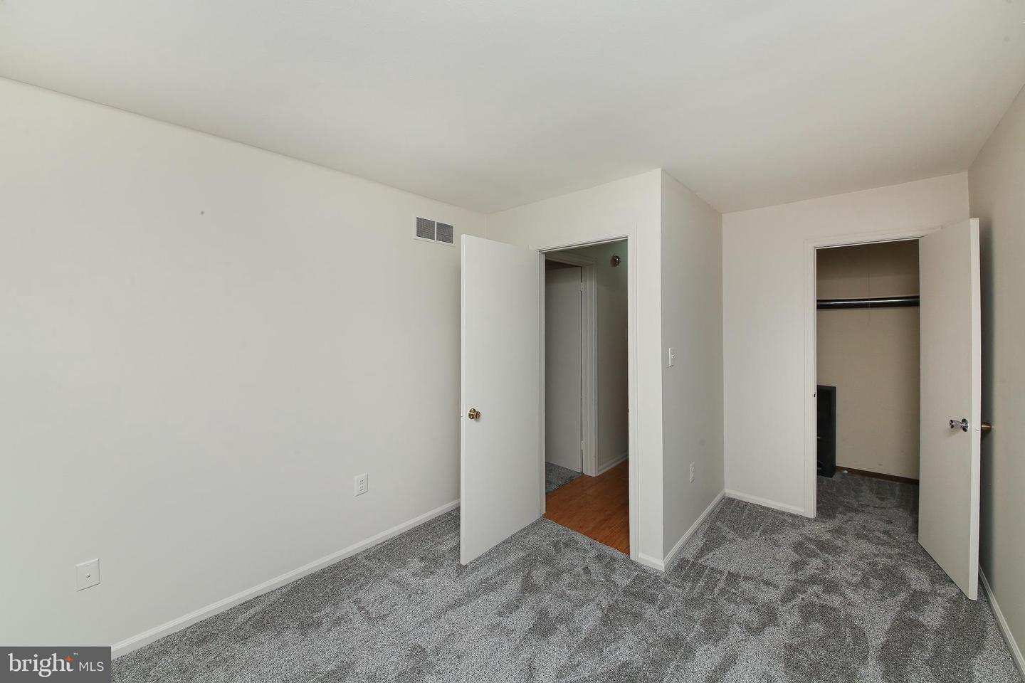 204 N Valley Forge Rd #4-a Property Photo 9