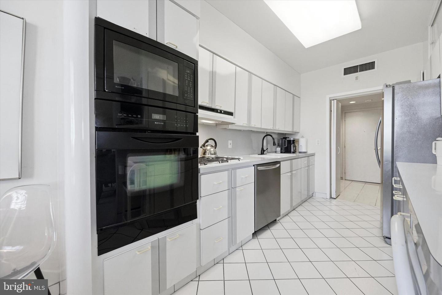 191 Presidential Blvd #805 Property Photo 10