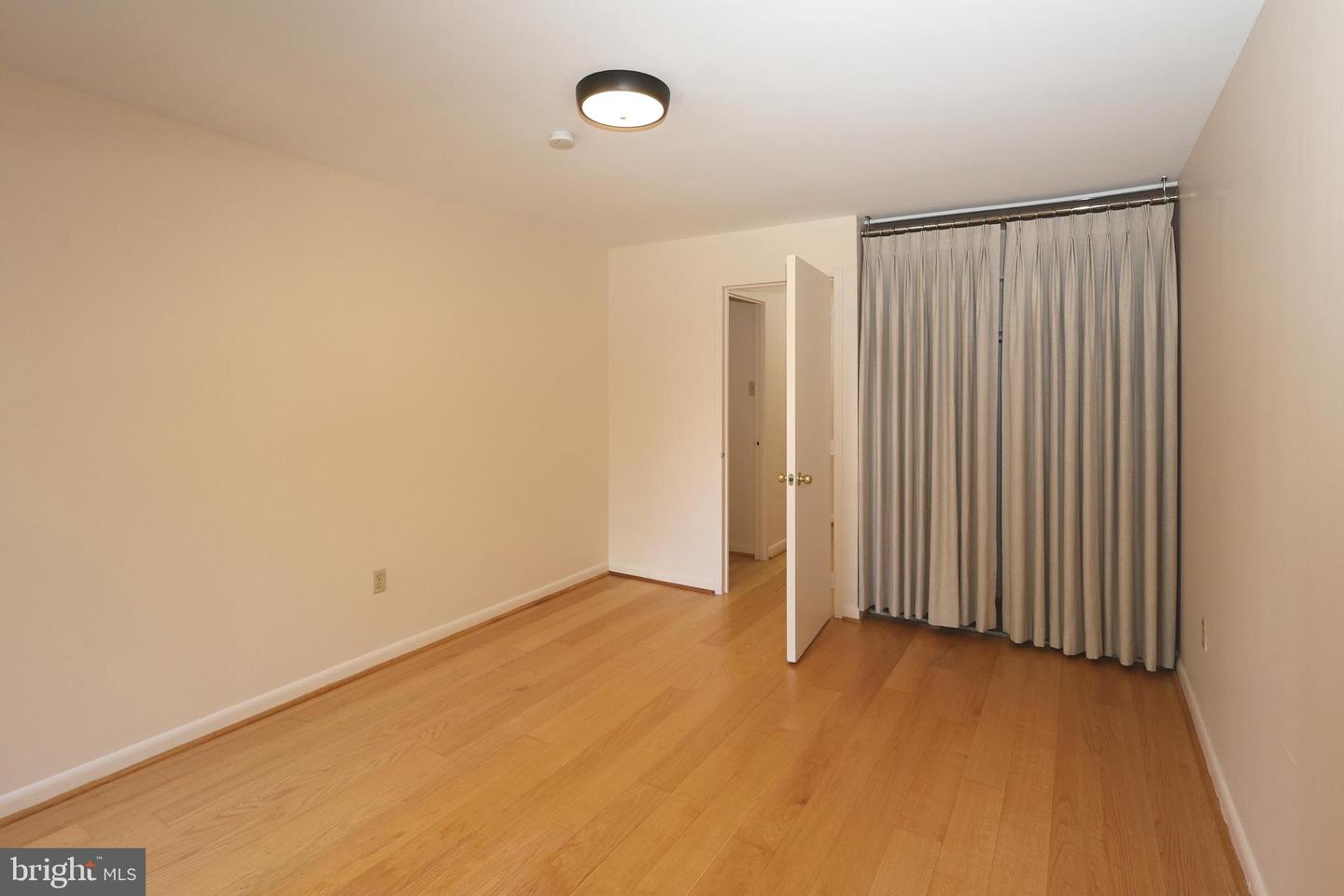 1637 Oakwood Dr #s-122 Property Photo 15