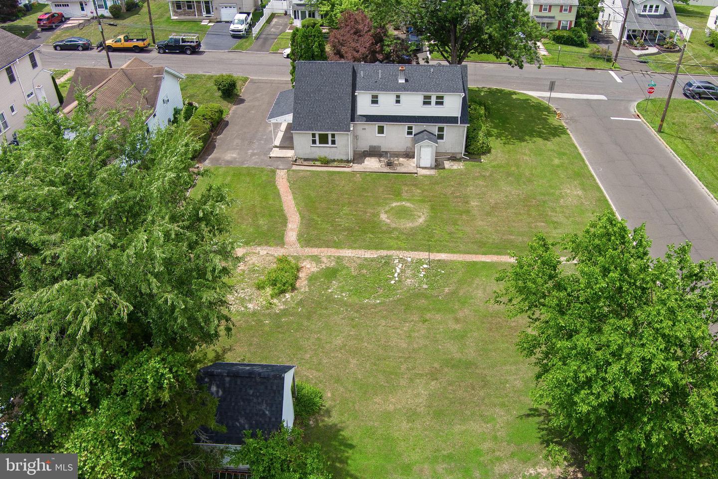 335 Tanner Ave Property Photo 45