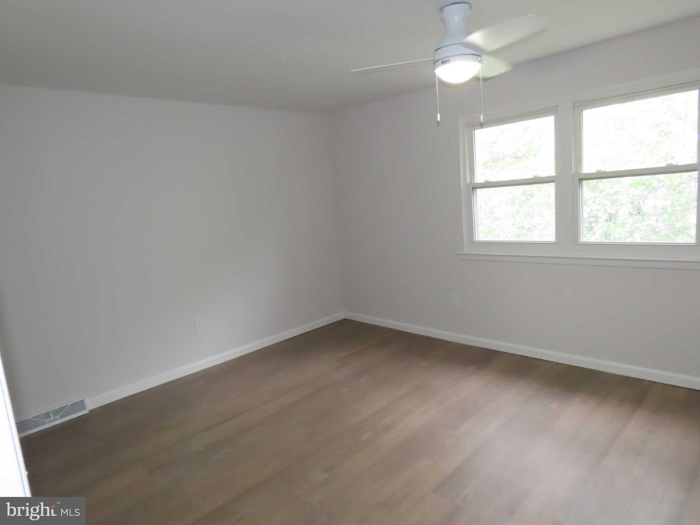 92 Hampstead #92 Property Photo 13