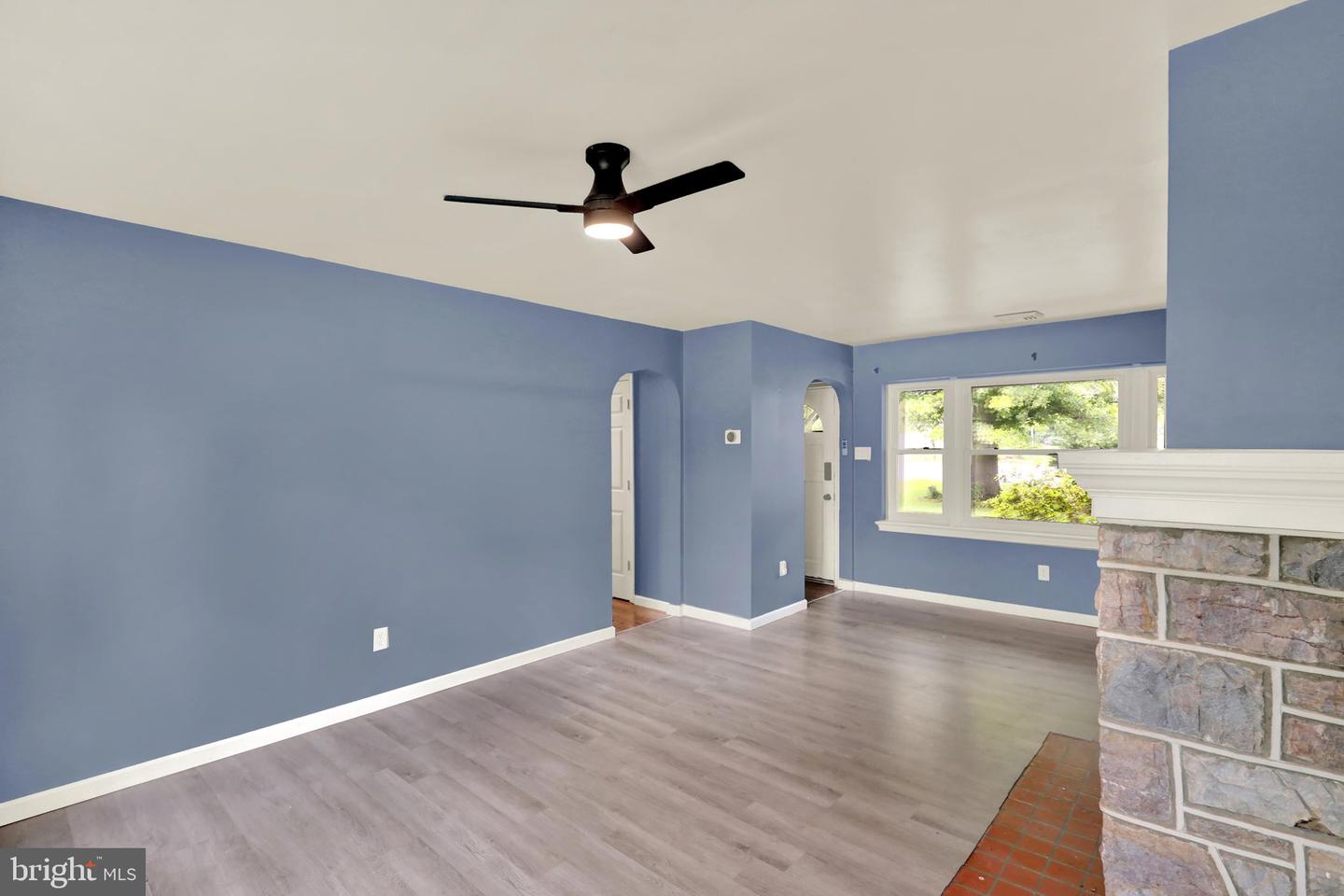 434 E Moyer Rd Property Photo 14