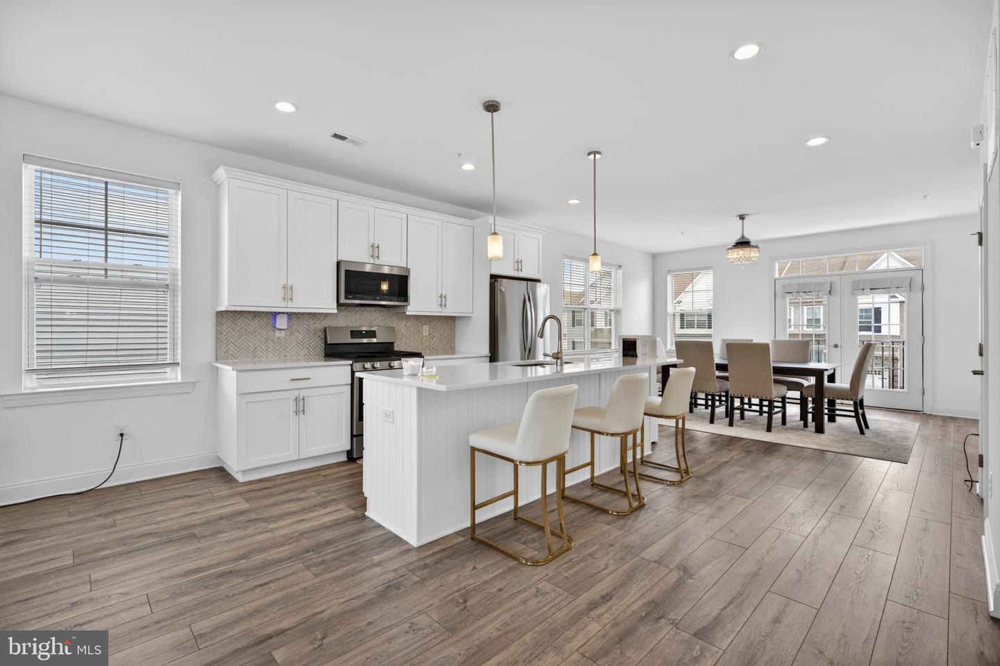 124 Everleigh Dr # Property Photo 4