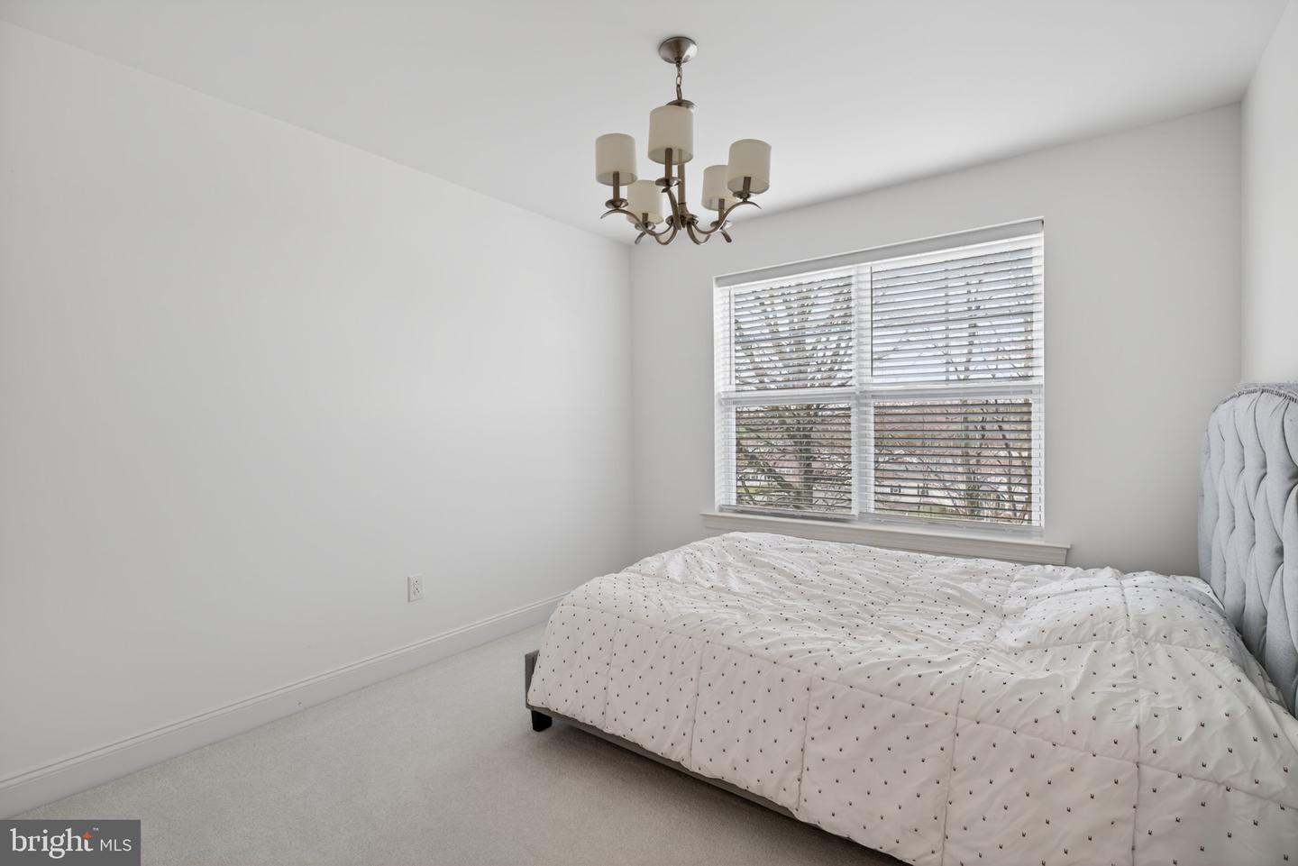 124 Everleigh Dr # Property Photo 18