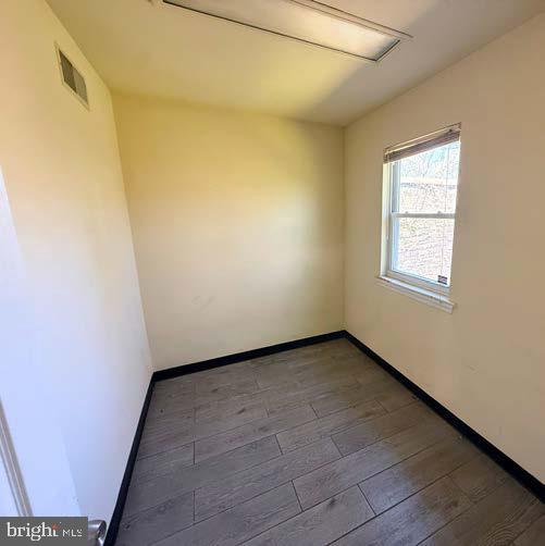 1630 E High St #suite 3 Property Photo 7