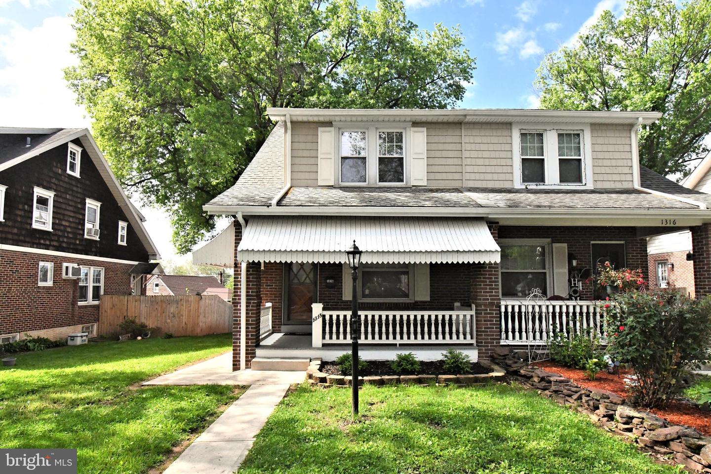 1318 Cherry St Property Photo 1