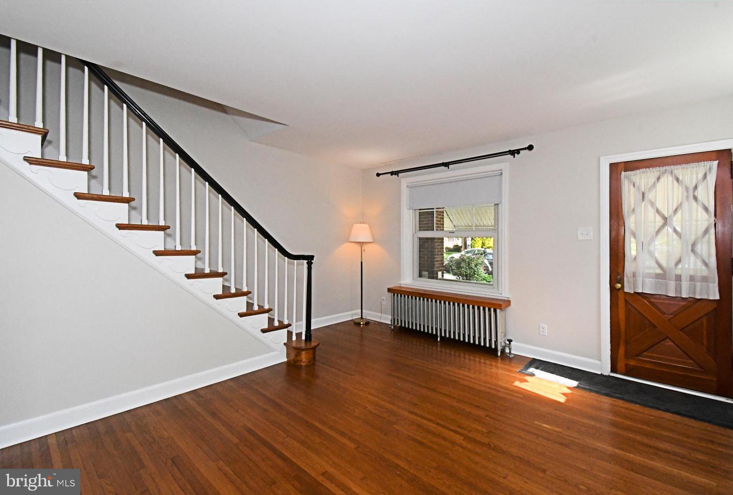 1318 Cherry St Property Photo 4