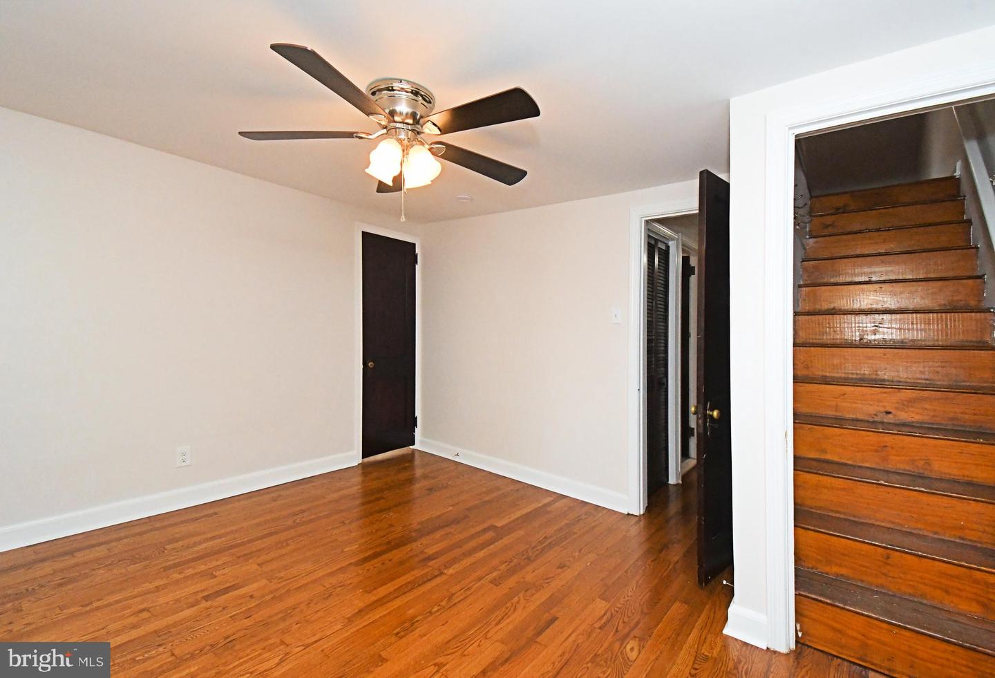 1318 Cherry St Property Photo 10