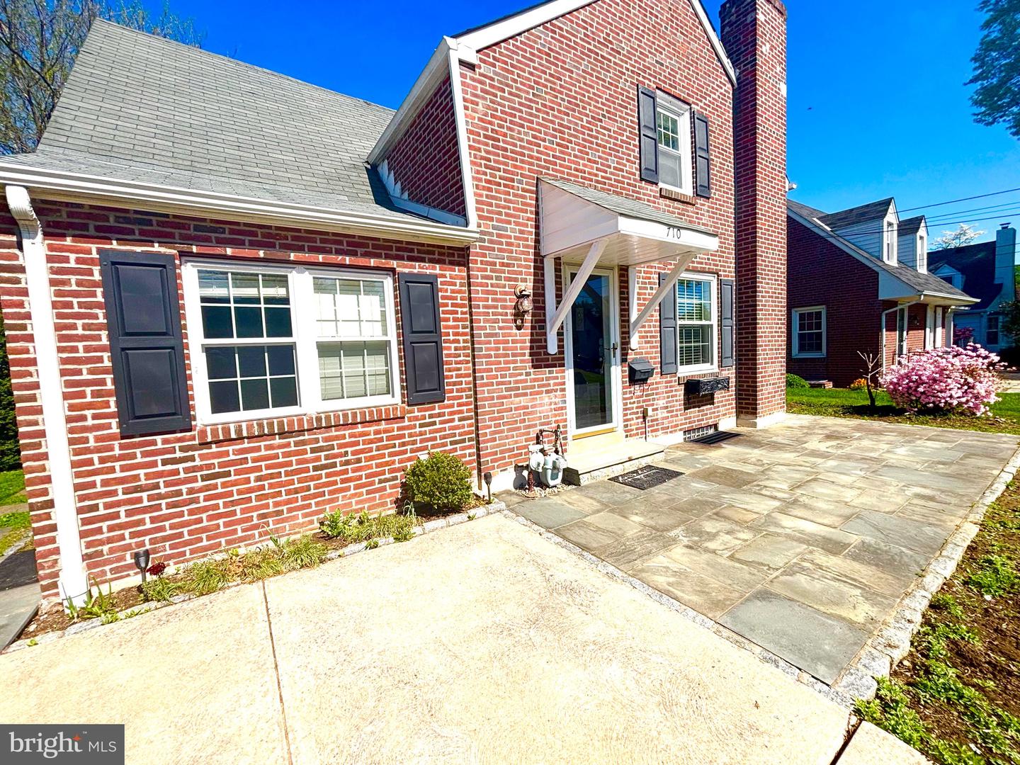 710 Seminole Property Photo 3