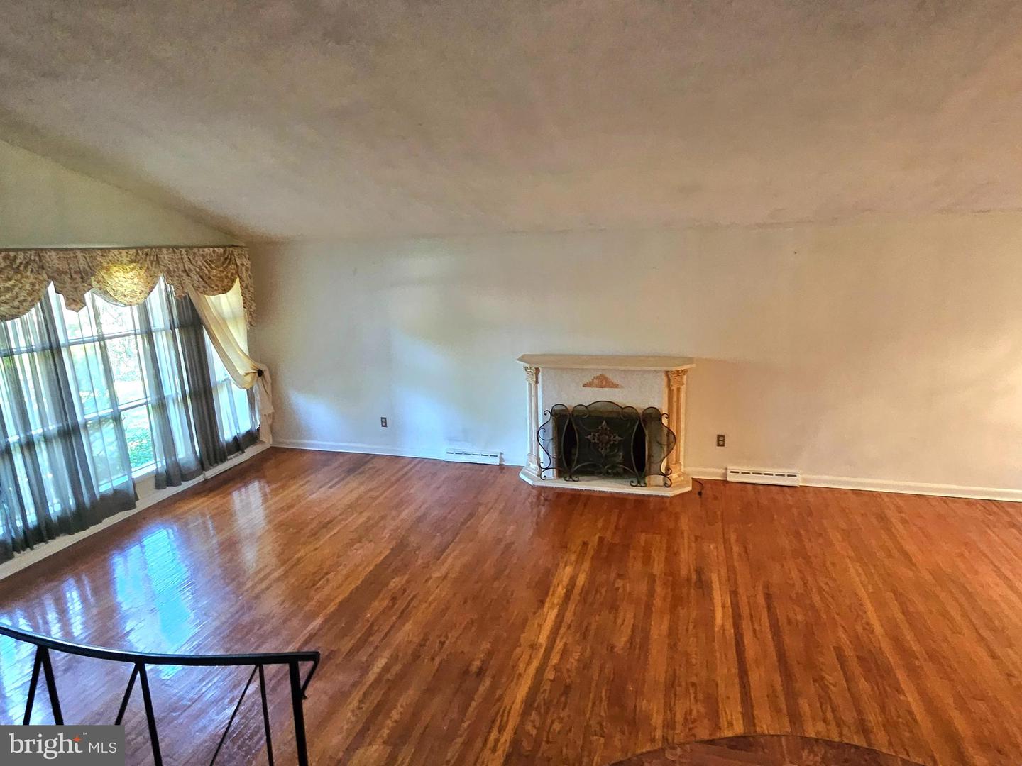148 Church Rd Property Photo 4