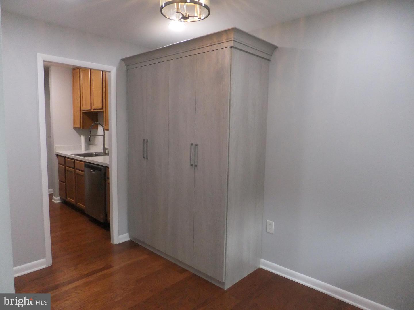 1637 Oakwood Dr #s209 Property Photo 14