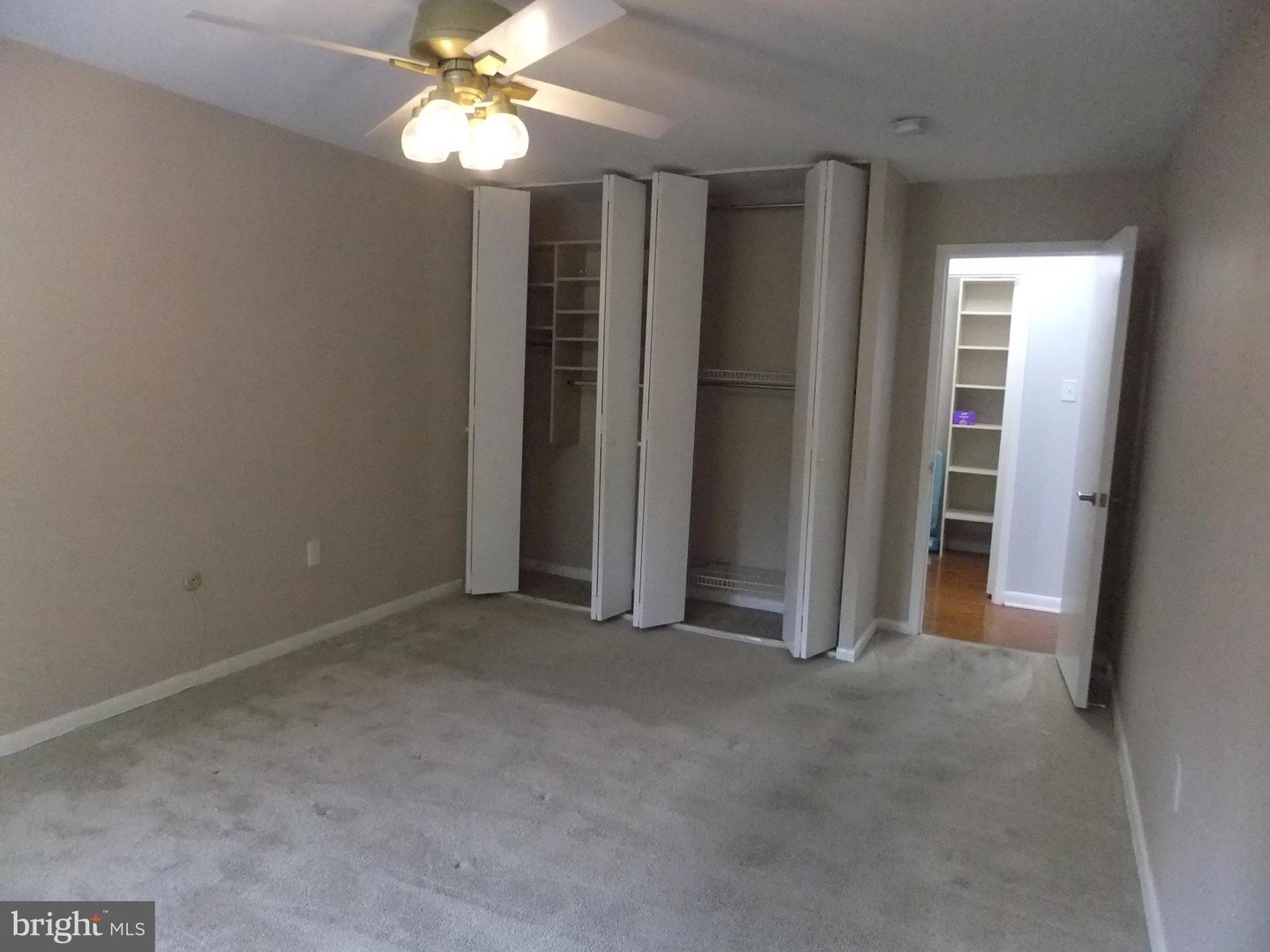 1637 Oakwood Dr #s209 Property Photo 18