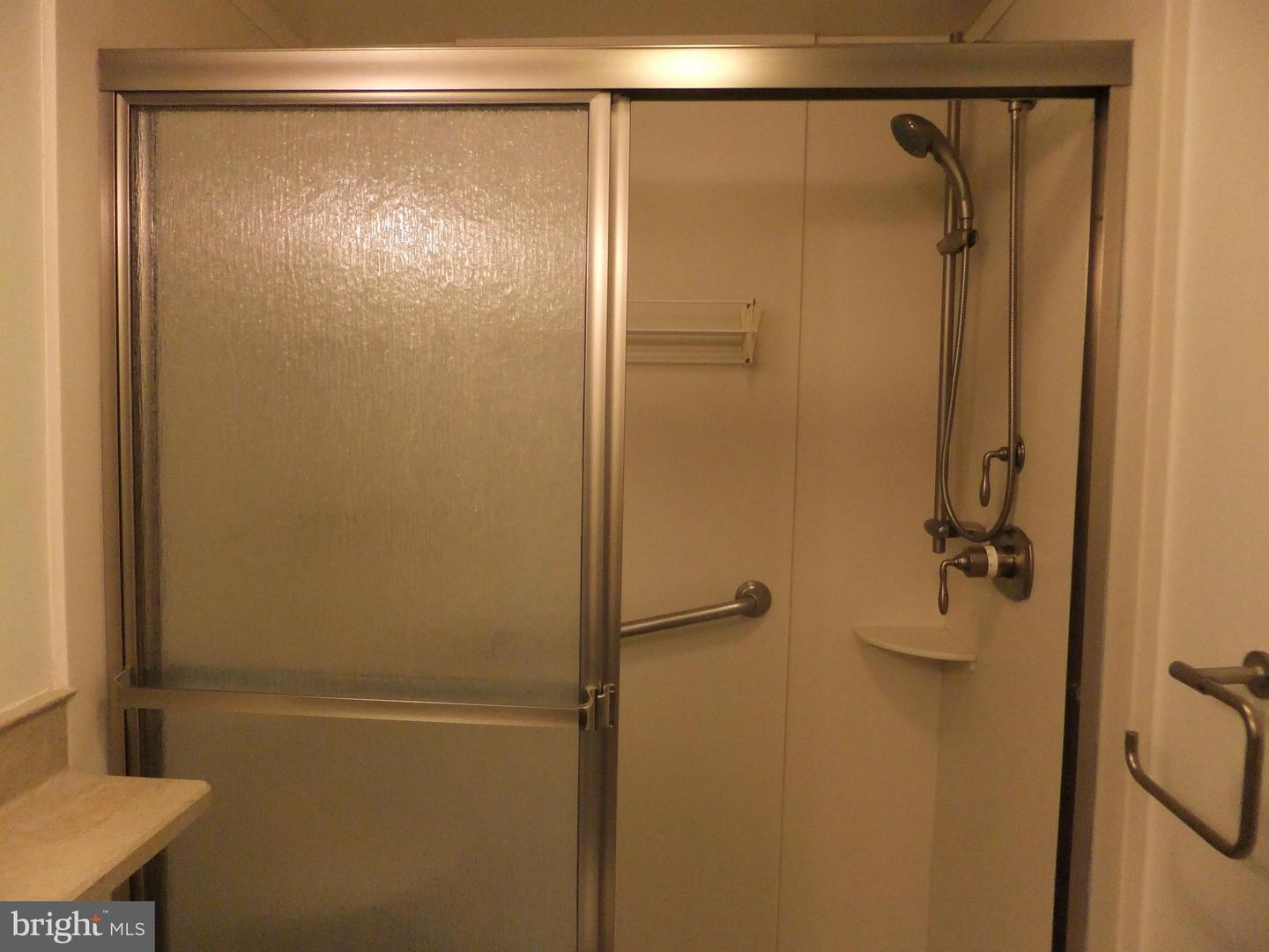 1637 Oakwood Dr #s209 Property Photo 19