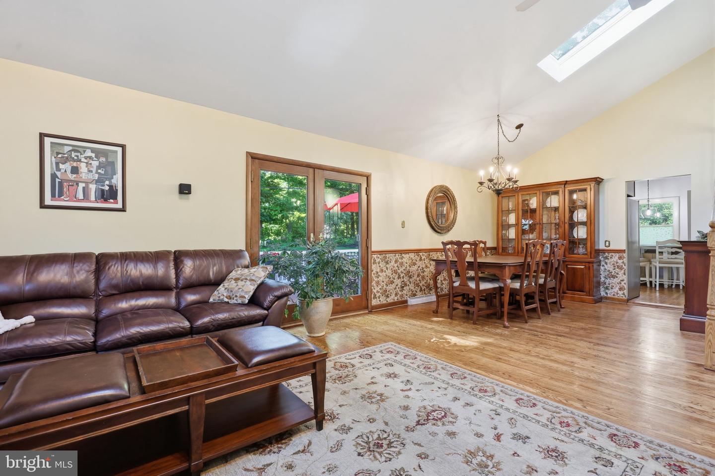 186 Windmill Rd Property Photo 13