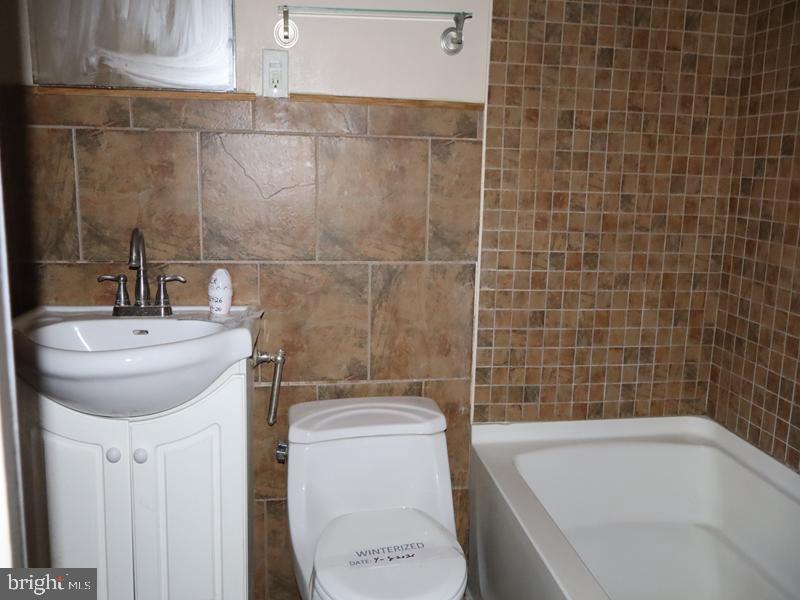 7208 Chestnut Ave Property Photo 13