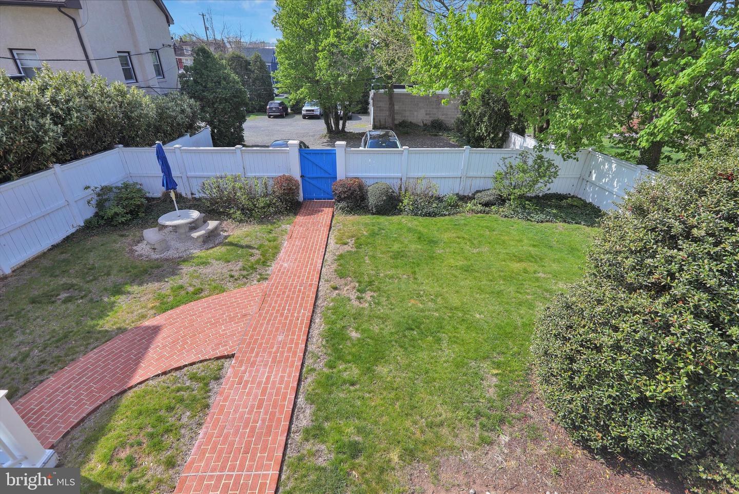 758 E High St Property Photo 43