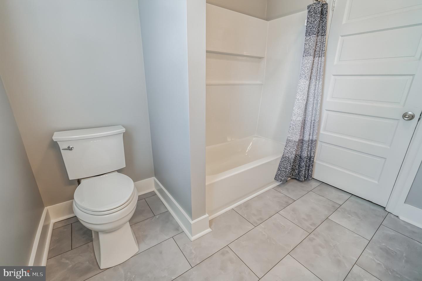 2952-54 Dekalb Pike Property Photo 48