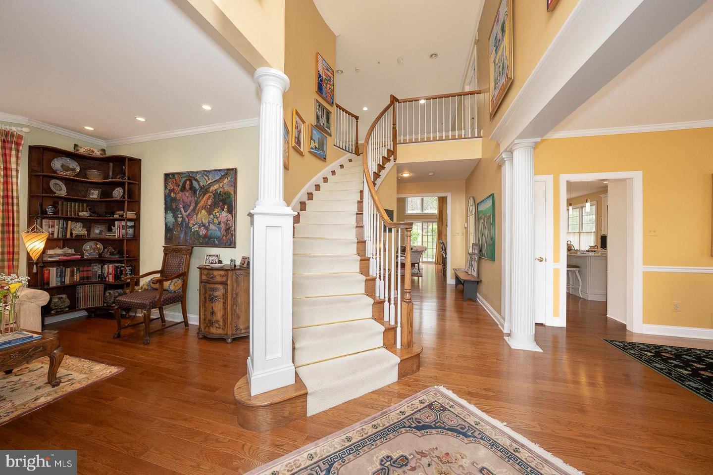 1109 Riverview Ln Property Photo 2