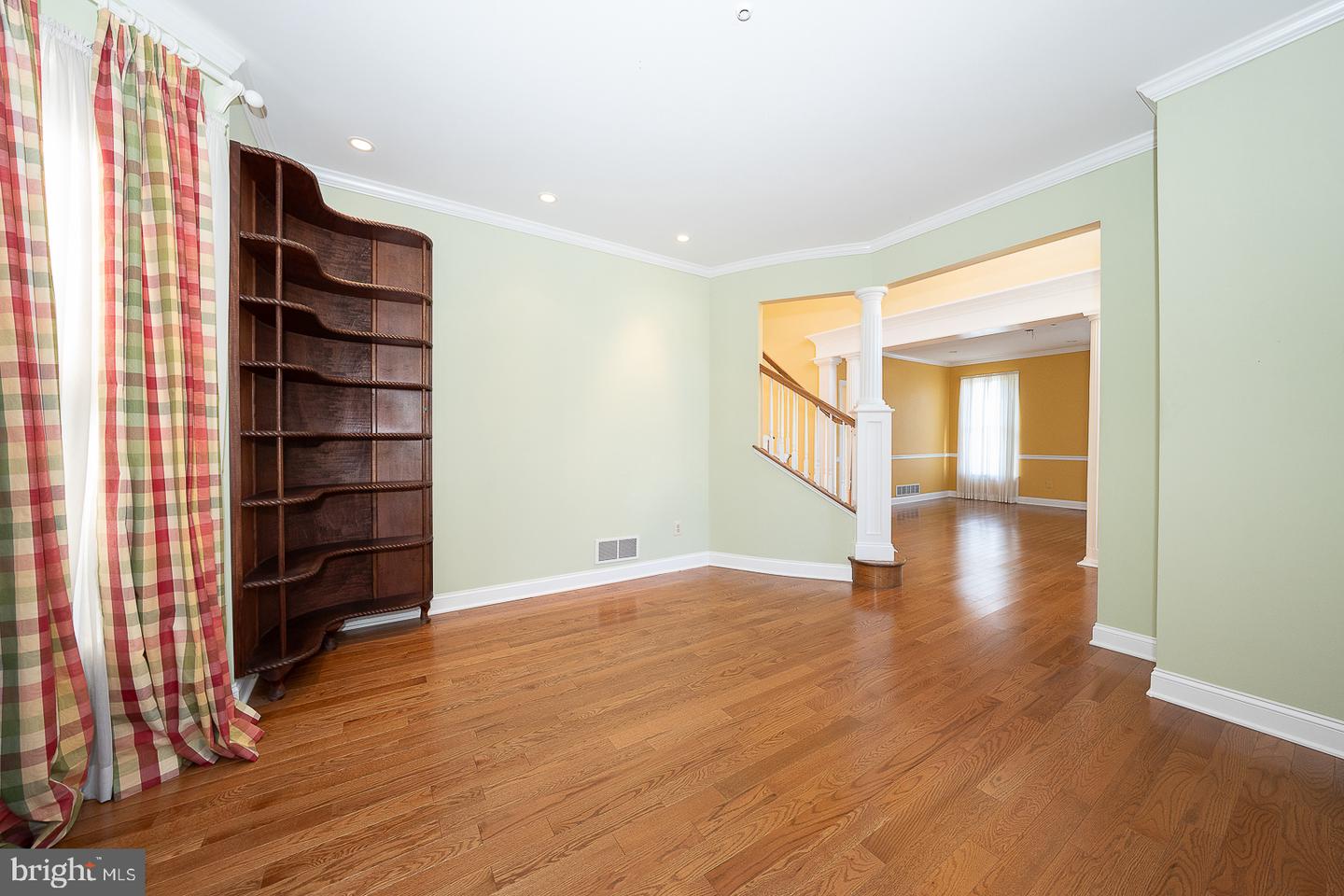 1109 Riverview Ln Property Photo 3