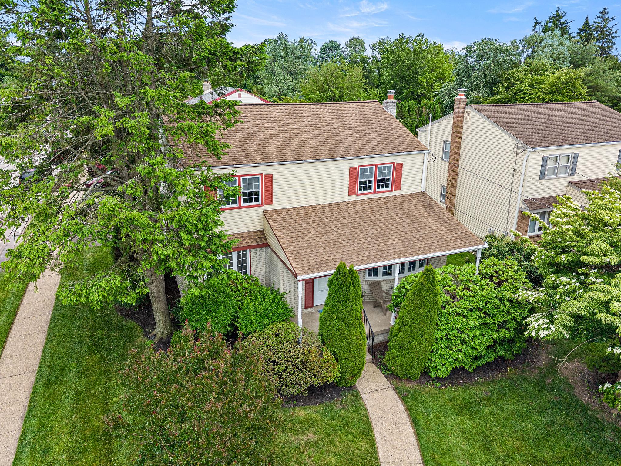 149 Susan Dr Property Photo 1