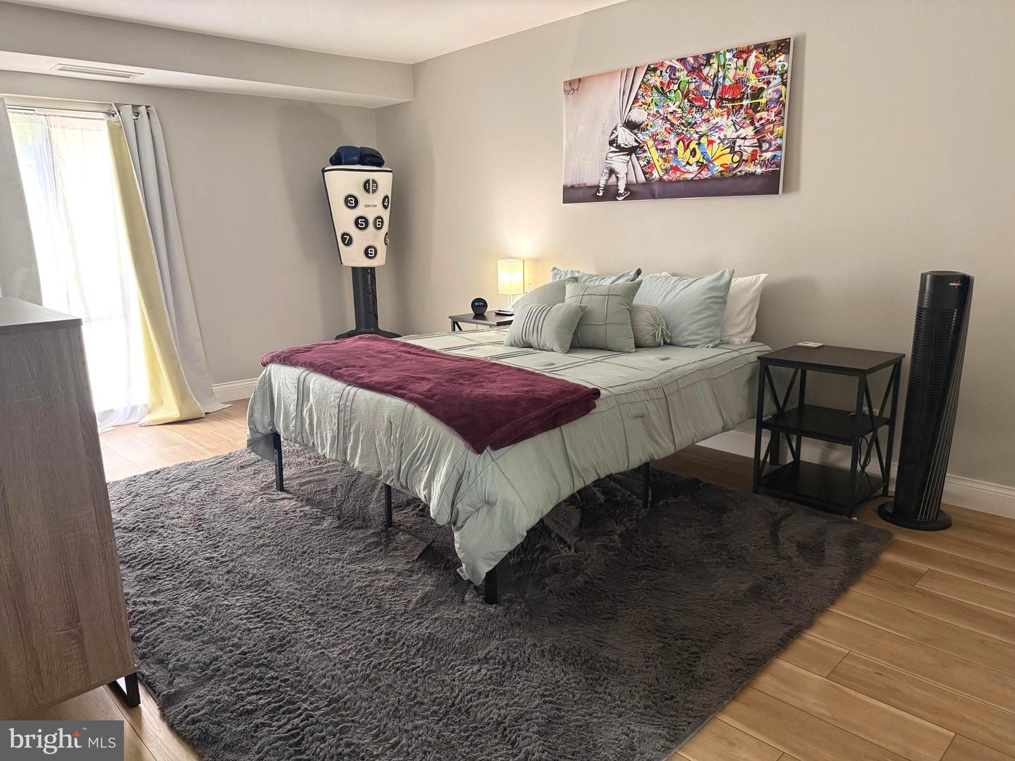 1750 Oakwood Ter #16c Property Photo 13