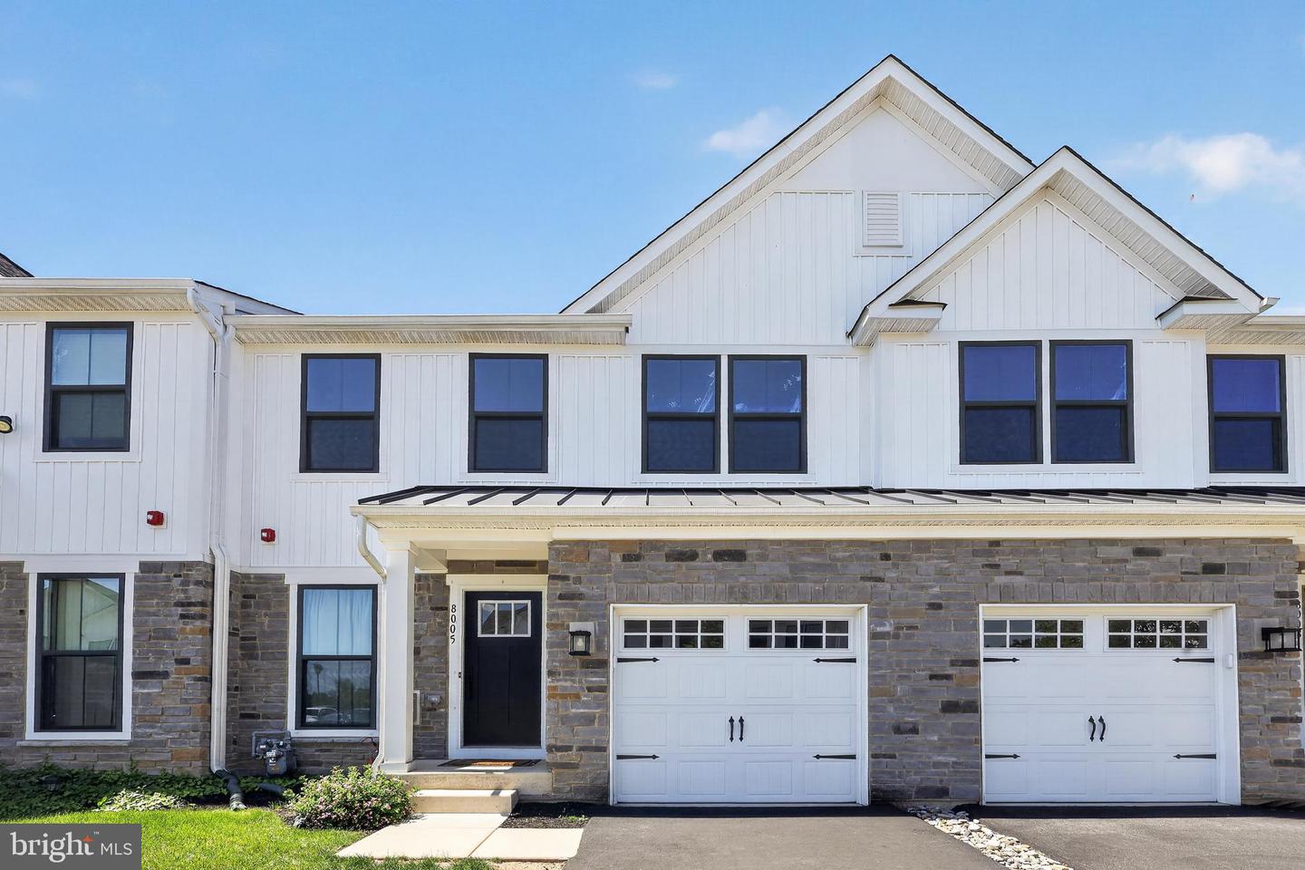 8005 Milltown Cir Property Photo 1