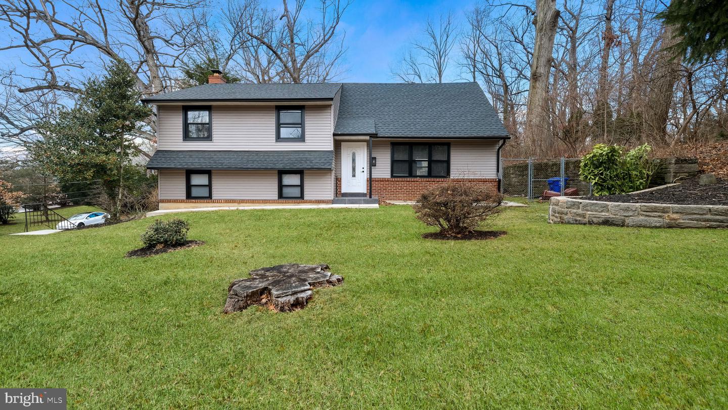 1617 W Church Rd # Property Photo 3