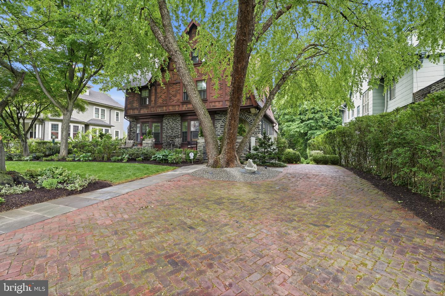 7941 Park Ave Property Photo 3