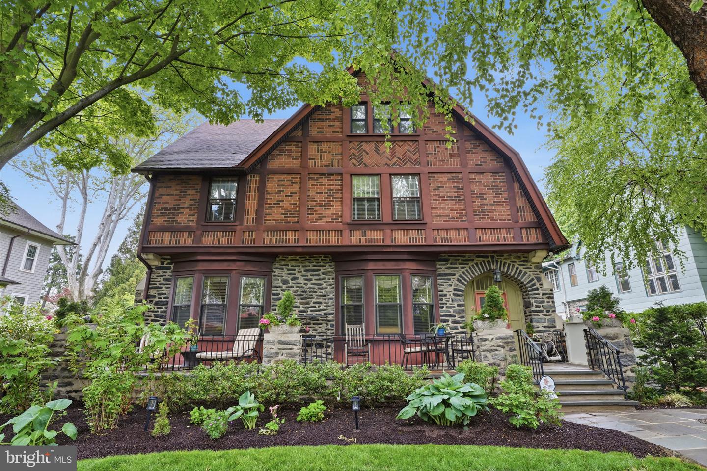 7941 Park Ave Property Photo 4