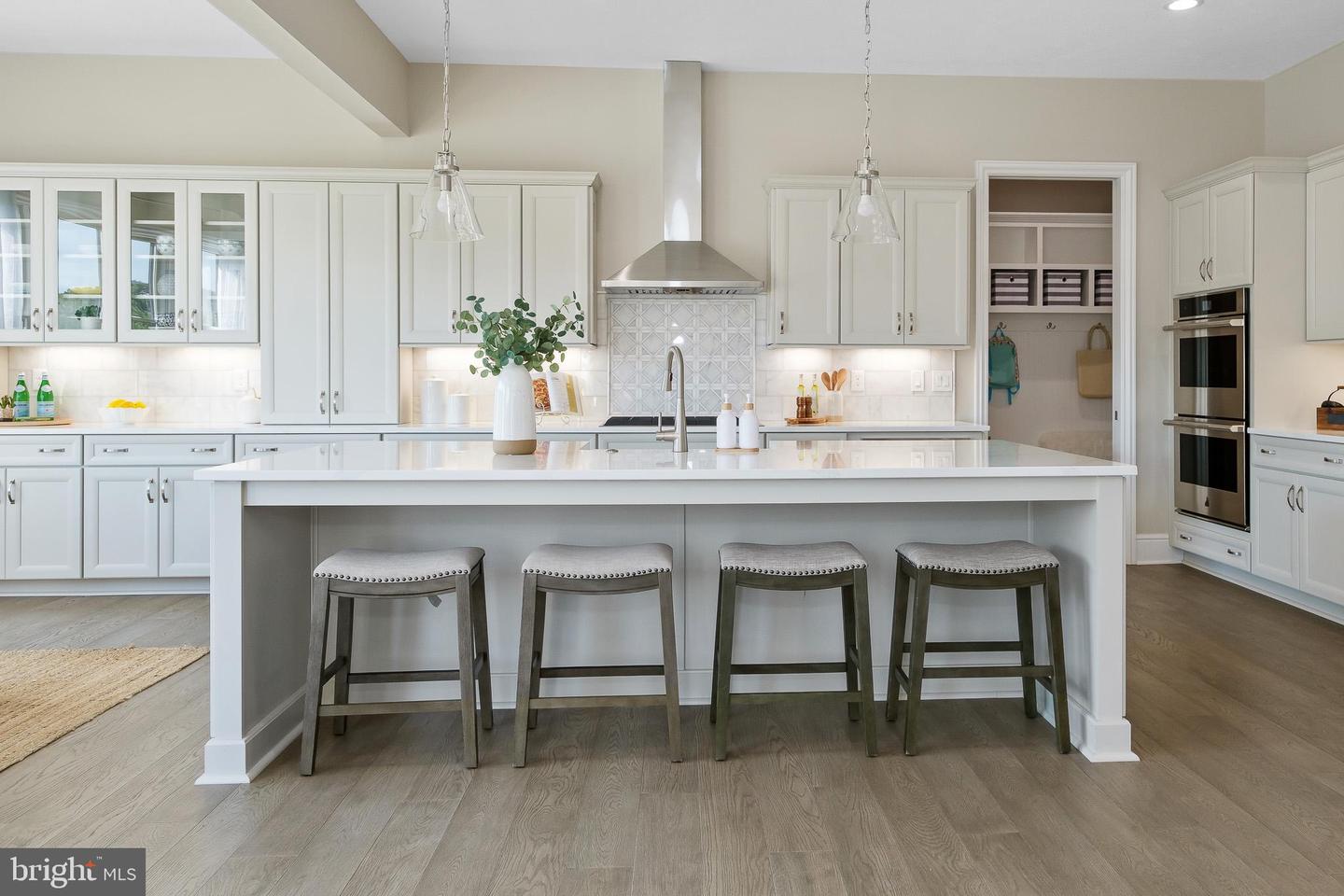 395 Bronson Cir #b3d Property Photo 8
