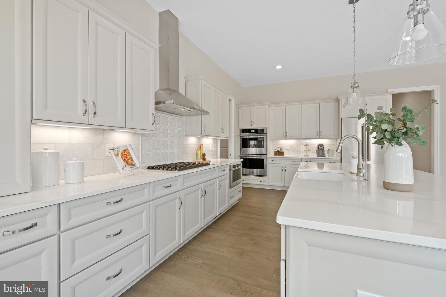 395 Bronson Cir #b3d Property Photo 11