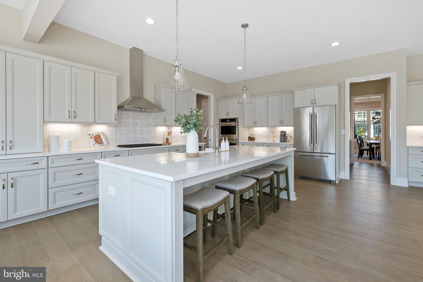 395 Bronson Cir #b3d Property Photo 12