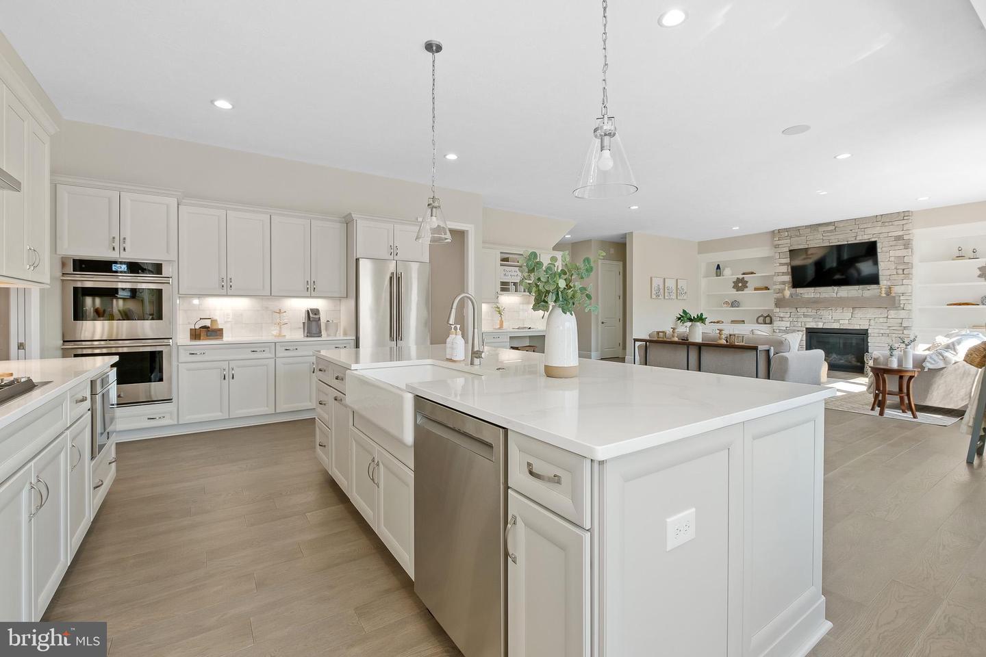 395 Bronson Cir #b3d Property Photo 13
