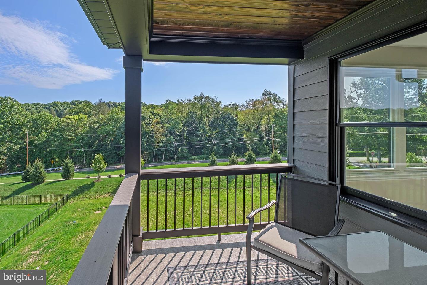 395 Bronson Cir #b3d Property Photo 37