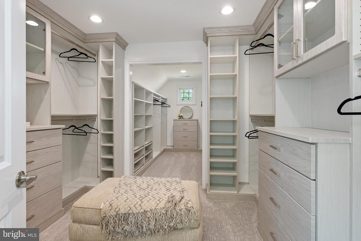 395 Bronson Cir #b3d Property Photo 43