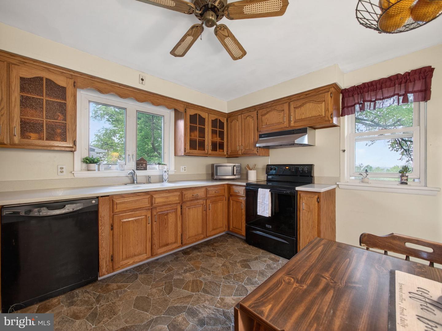 3400 Pruss Hill Rd Property Photo 18
