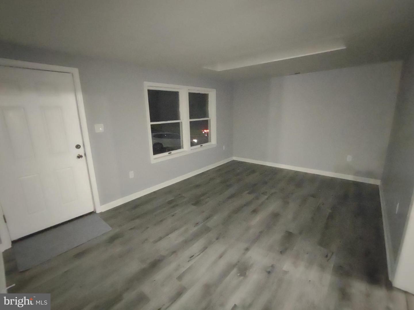 138 Houston Ave Property Photo 11