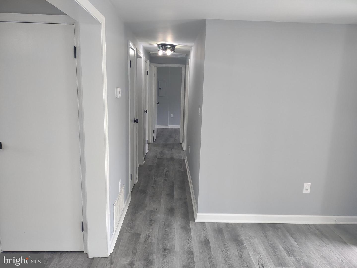 138 Houston Ave Property Photo 13